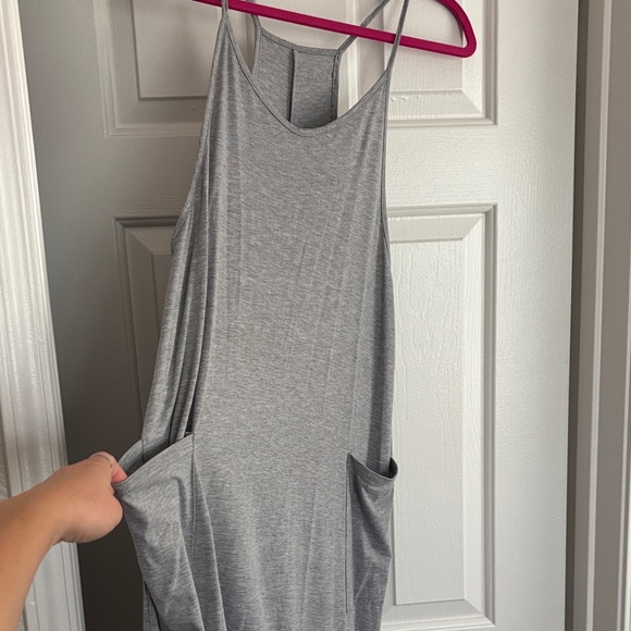 Cupshe Gray Sleeveless Jumpsuit - Picture 1 of 3